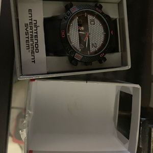 Nintendo unisex watch vintage in box new